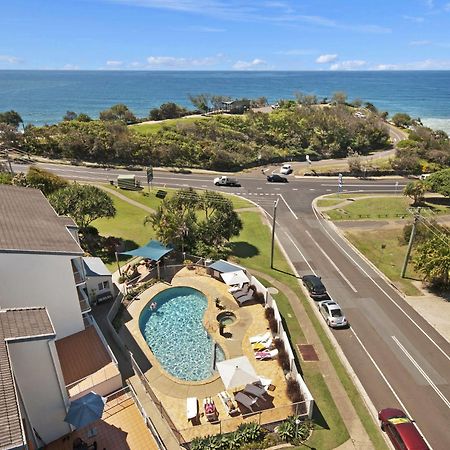 Pandanus Coolum Beach Exterior photo