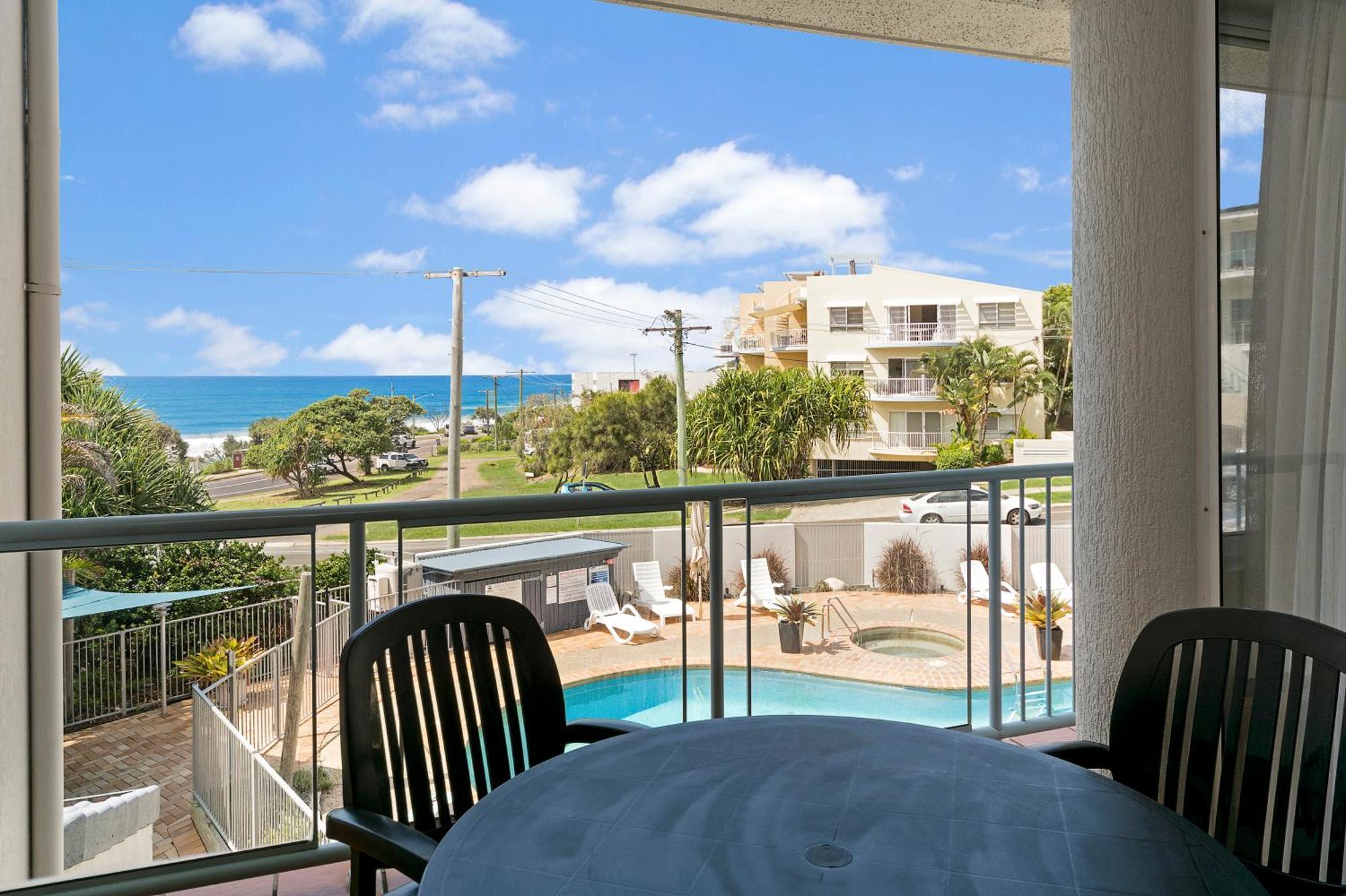 Pandanus Coolum Beach Room photo