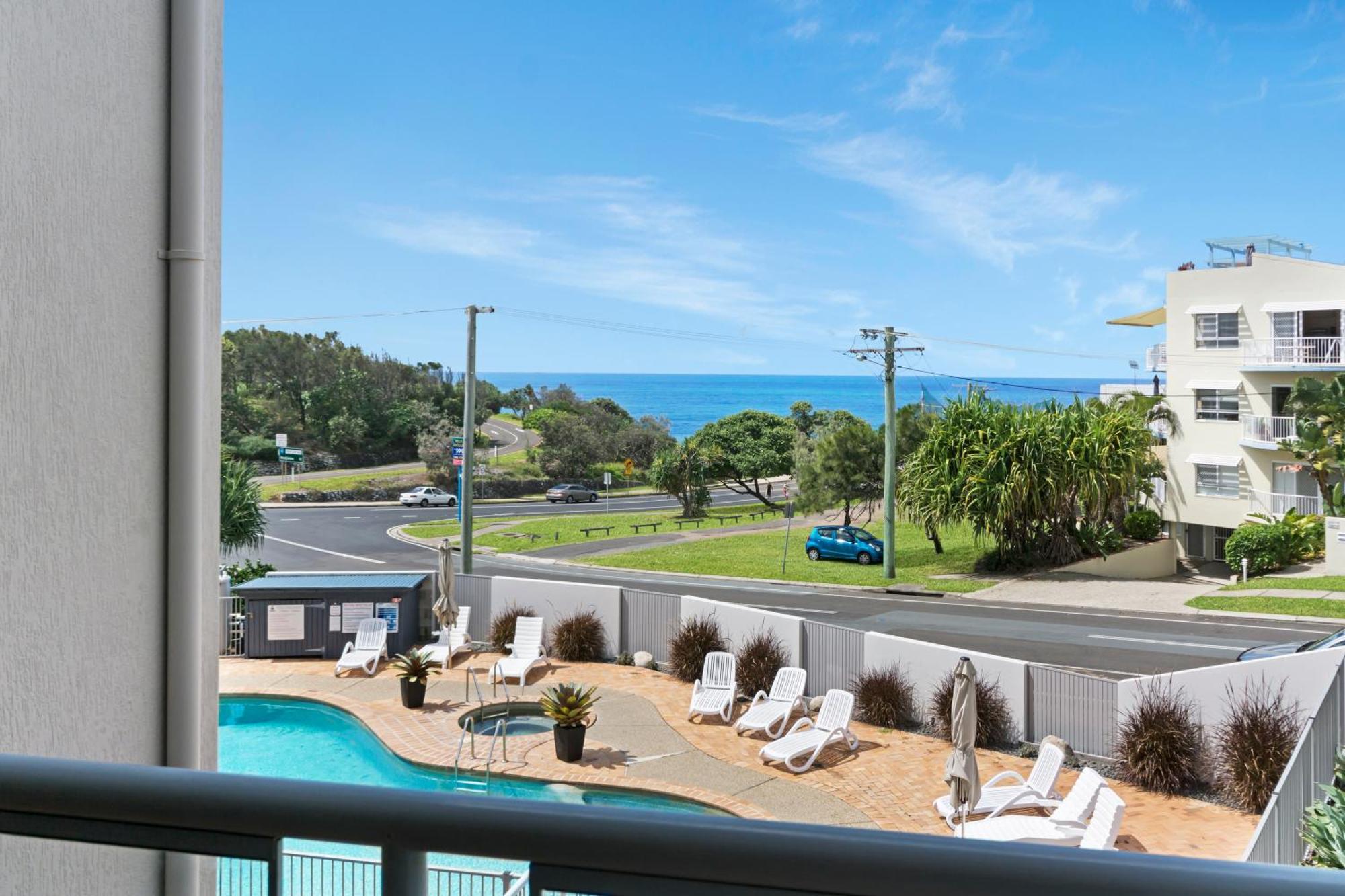 Pandanus Coolum Beach Room photo