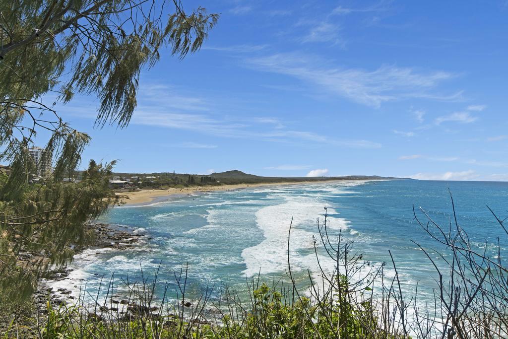 Pandanus Coolum Beach Exterior photo